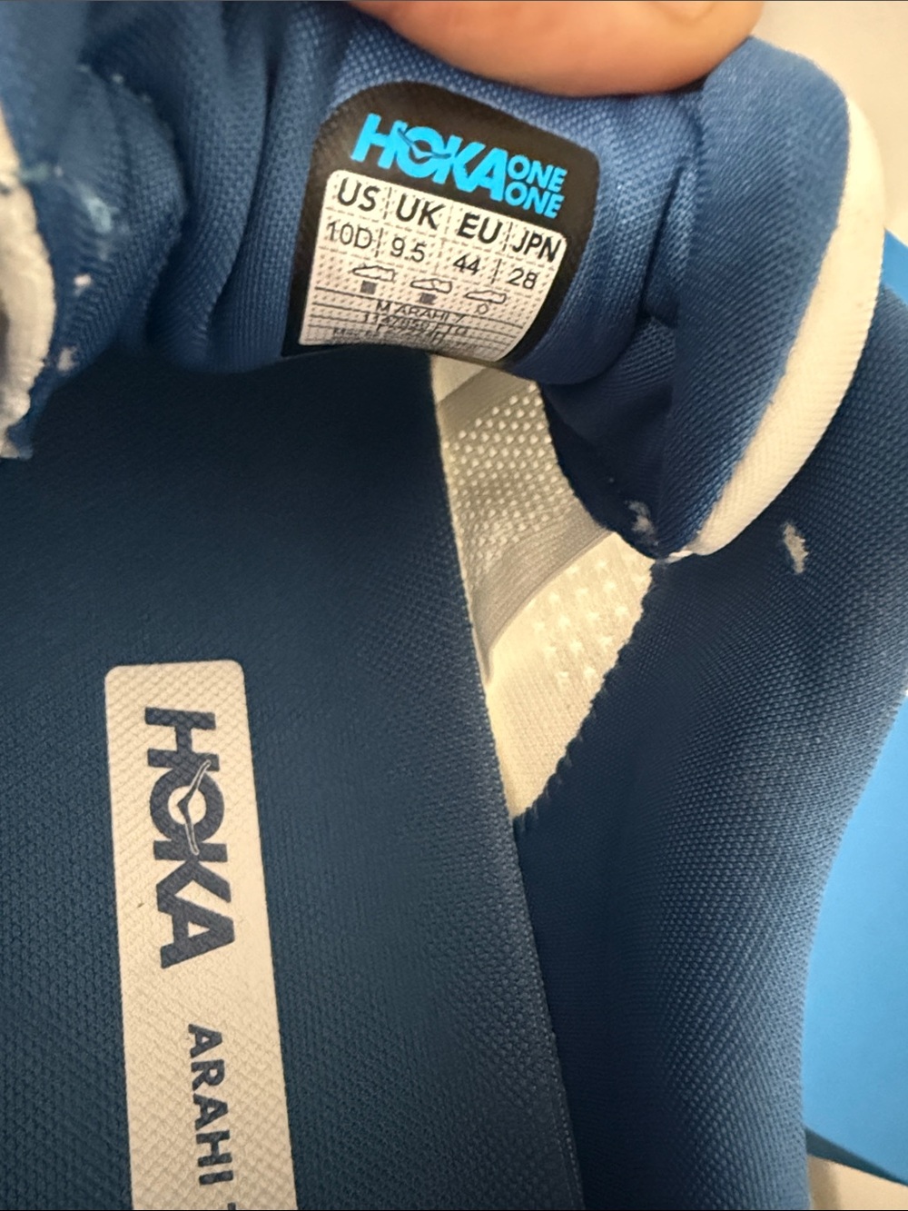 Hoka Arahi 7 Running Sneakers - Picture 6 of 7